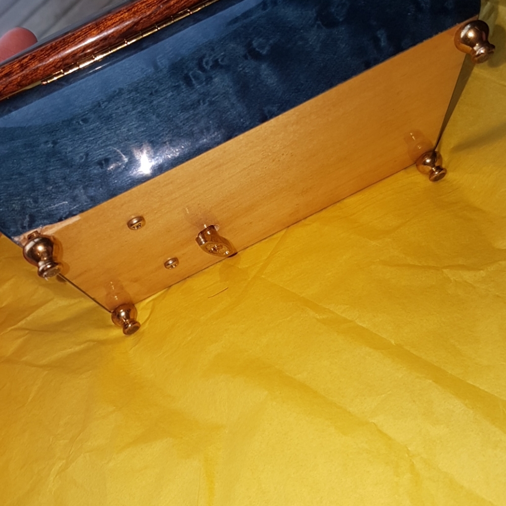Handcrafted jewelry music box mozart minuet - Picture 7 of 10